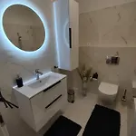 公寓 Karina Apartman