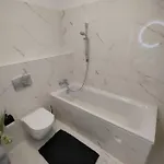 Karina Apartman *
