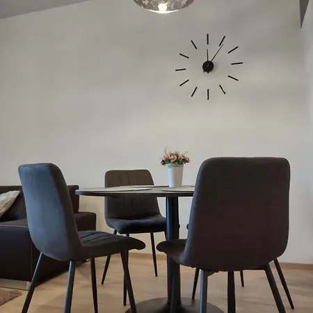 Karina Apartman Apartment