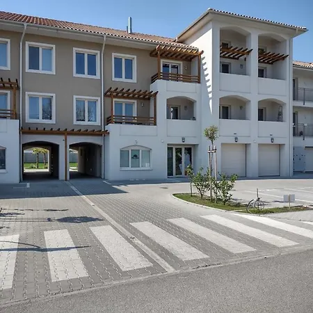 Karina Apartman
