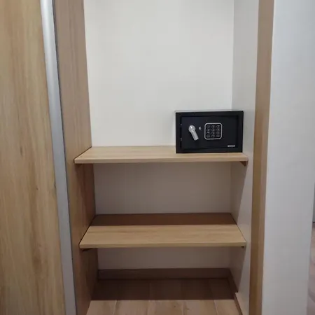 Karina Apartman *